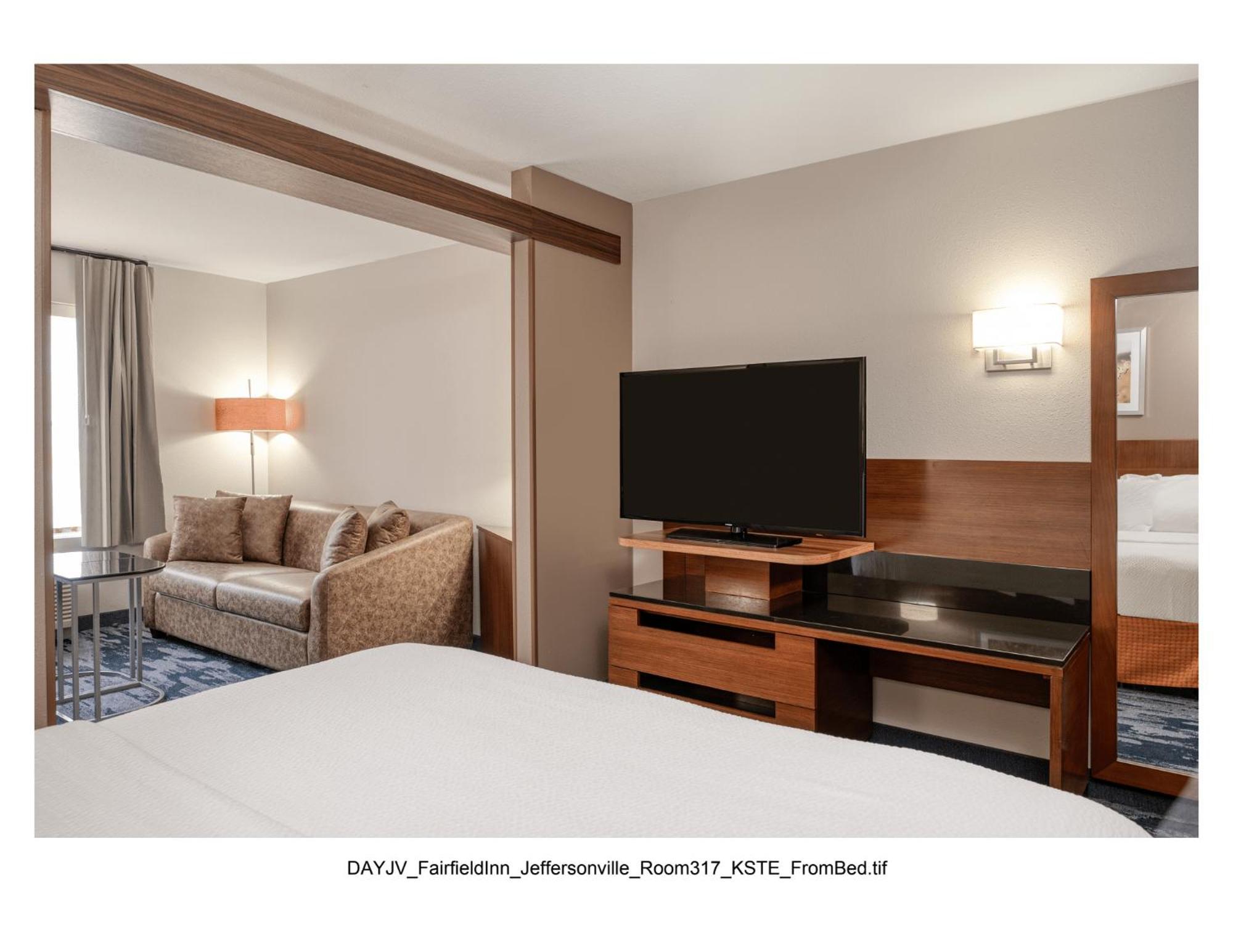Fairfield Inn & Suites By Marriott Jeffersonville I-71 Esterno foto